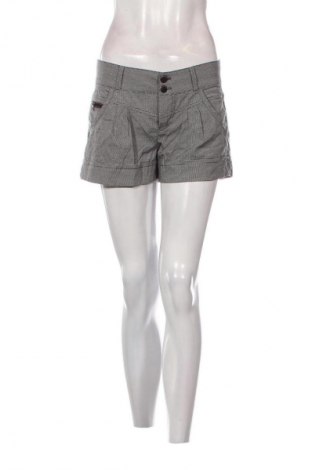 Pantaloni scurți de femei Bershka, Mărime M, Culoare Multicolor, Preț 64,99 Lei