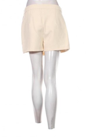 Pantaloni scurți de femei Bershka, Mărime M, Culoare Ecru, Preț 79,99 Lei