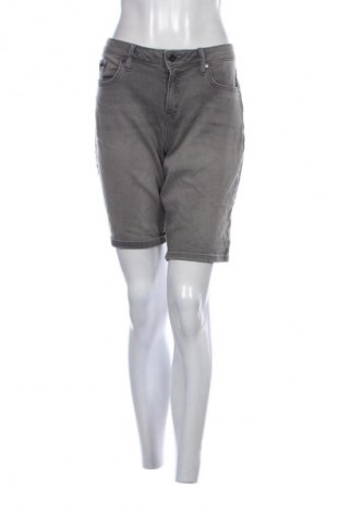 Damen Shorts Calvin Klein Jeans, Größe M, Farbe Grau, Preis € 25,99