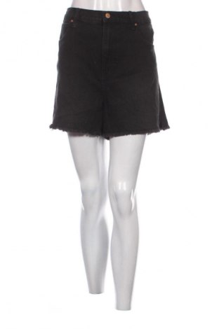 Pantaloni scurți de femei Celebrity Pink, Mărime XL, Culoare Negru, Preț 48,99 Lei
