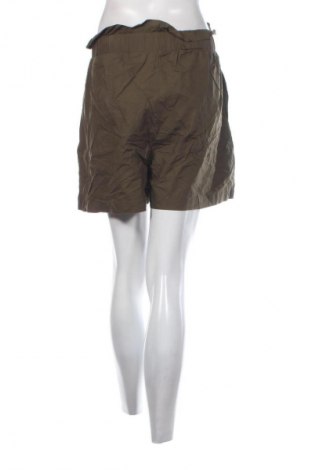 Damen Shorts Compania Fantastica, Größe XL, Farbe Grün, Preis € 18,99