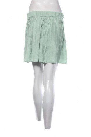 Dámske kraťasy  Cotton Club, Veľkosť S, Farba Zelená, Cena  18,95 €