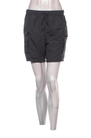 Pantaloni scurți de femei Crane, Mărime S, Culoare Gri, Preț 64,99 Lei