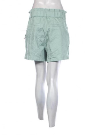 Damen Shorts Denim 1982, Größe M, Farbe Grün, Preis 21,99 €