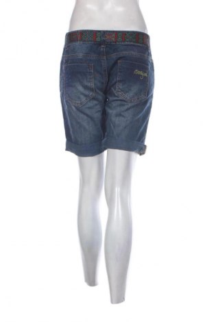 Női rövidnadrág Desigual, Méret M, Szín Kék, Ár 12 979 Ft