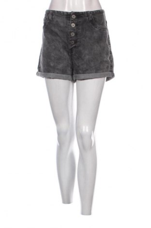 Pantaloni scurți de femei Fb Sister, Mărime XL, Culoare Negru, Preț 64,99 Lei