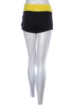 Dámske kraťasy  Forever 21, Veľkosť M, Farba Čierna, Cena  5,95 €