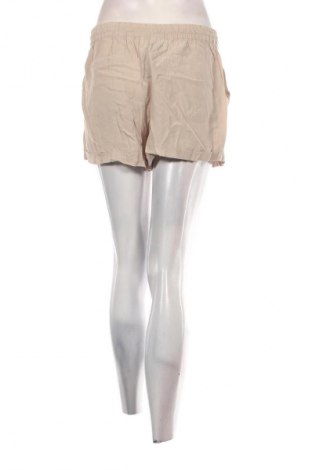 Damen Shorts Forever 21, Größe M, Farbe Beige, Preis 13,99 €