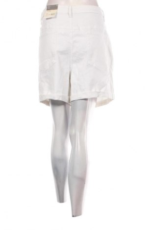 Damen Shorts George, Größe XXL, Farbe Weiß, Preis € 16,99