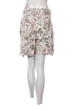Pantaloni scurți de femei Gloria Vanderbilt, Mărime XL, Culoare Multicolor, Preț 64,99 Lei