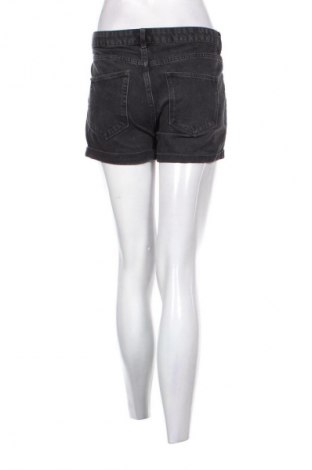 Dámské kraťasy  H&M, Velikost S, Barva Černá, Cena  243,00 Kč