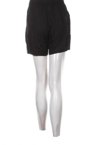 Damskie szorty H&M Divided, Rozmiar M, Kolor Czarny, Cena 62,99 zł