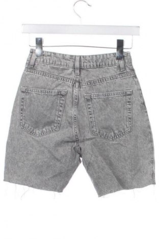 Pantaloni scurți de femei H&M Divided, Mărime XXS, Culoare Gri, Preț 64,99 Lei