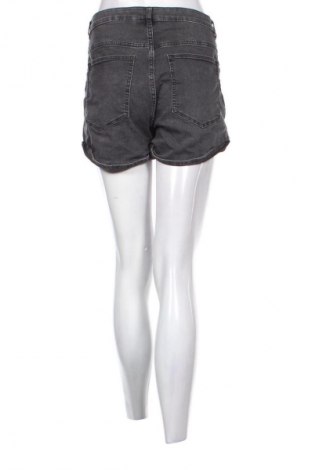 Pantaloni scurți de femei H&M Divided, Mărime XL, Culoare Gri, Preț 51,89 Lei