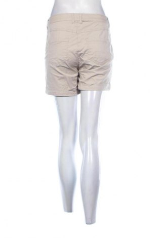 Damen Shorts Jean Pascale, Größe M, Farbe Beige, Preis 6,99 €