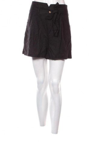 Damen Shorts Justfab, Größe XL, Farbe Schwarz, Preis 16,99 €