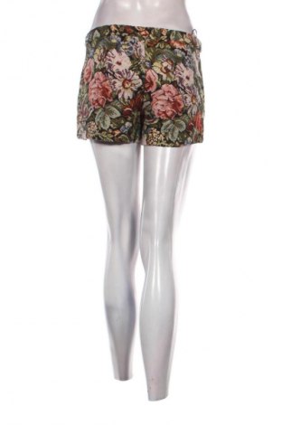 Pantaloni scurți de femei LFT, Mărime M, Culoare Multicolor, Preț 48,99 Lei