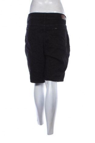 Damskie szorty Lee, Rozmiar XXL, Kolor Czarny, Cena 157,99 zł