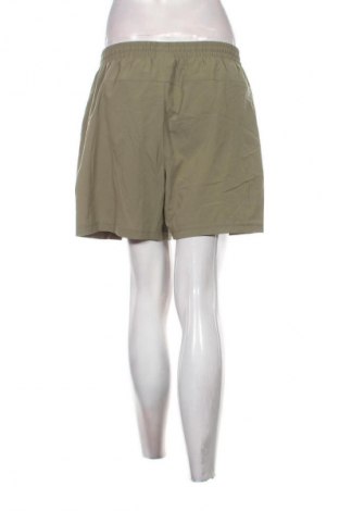 Damen Shorts New Balance, Größe M, Farbe Grün, Preis 15,99 €