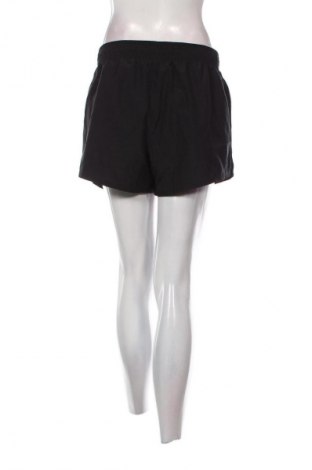 Damen Shorts Nike, Größe XL, Farbe Schwarz, Preis 20,99 €