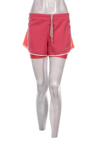 Dámske kraťasy  Nike, Veľkosť M, Farba Viacfarebná, Cena  15,95 €