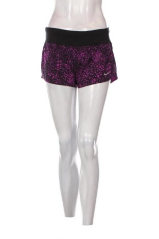 Damen Shorts Nike, Größe S, Farbe Mehrfarbig, Preis 20,99 €