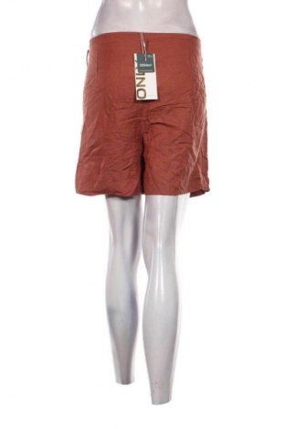 Pantaloni scurți de femei ONLY, Mărime L, Culoare Maro, Preț 156,99 Lei