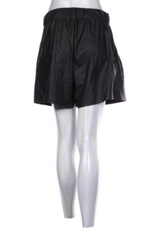 Damskie szorty Pause Jeans, Rozmiar L, Kolor Czarny, Cena 56,99 zł