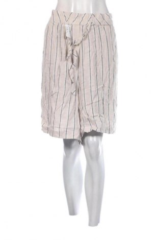 Damen Shorts Penningtons, Größe 4XL, Farbe Mehrfarbig, Preis 41,99 €