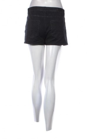 Damskie szorty Pieces, Rozmiar S, Kolor Kolorowy, Cena 30,99 zł