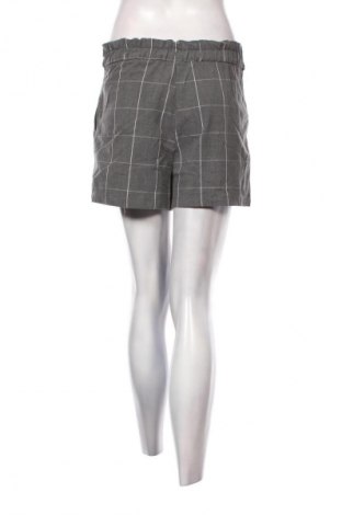 Damen Shorts Pull&Bear, Größe M, Farbe Mehrfarbig, Preis € 13,99