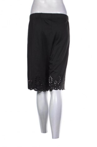 Damskie szorty SHEIN, Rozmiar 3XL, Kolor Czarny, Cena 40,99 zł