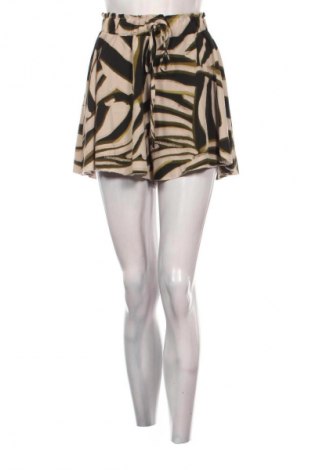 Damen Shorts SHEIN, Größe S, Farbe Mehrfarbig, Preis 10,99 €