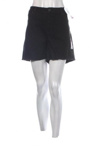 Damen Shorts Seven, Größe XXL, Farbe Schwarz, Preis 38,99 €