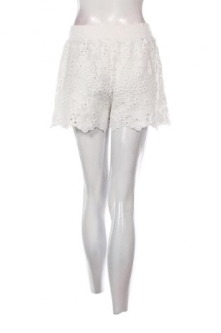 Pantaloni scurți de femei Sweet Girl, Mărime S, Culoare Alb, Preț 61,99 Lei