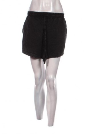 Pantaloni scurți de femei Time and tru, Mărime L, Culoare Negru, Preț 76,99 Lei