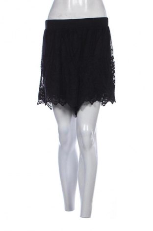 Damen Shorts Torrid, Größe XL, Farbe Schwarz, Preis 21,99 €