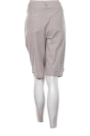 Dámské kraťasy  Unbranded, Velikost XL, Barva Vícebarevné, Cena  219,00 Kč