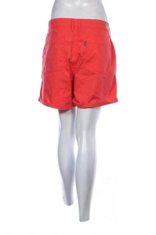 Pantaloni scurți de femei Levi's, Mărime XXL, Culoare Roșu, Preț 118,99 Lei