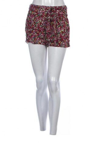 Damen Shorts United Colors Of Benetton, Größe S, Farbe Mehrfarbig, Preis € 23,99