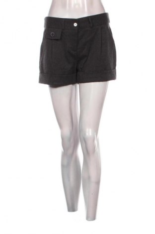 Pantaloni scurți de femei Yessica, Mărime M, Culoare Gri, Preț 26,99 Lei