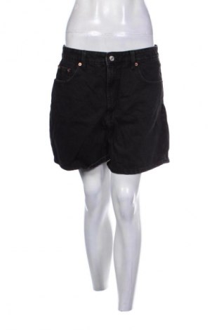 Pantaloni scurți de femei Zara, Mărime L, Culoare Negru, Preț 57,60 Lei