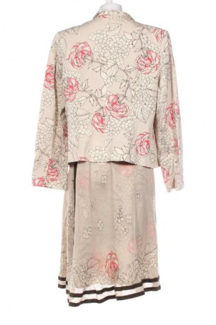 Costum de femei Unbranded, Mărime L, Culoare Multicolor, Preț 451,68 Lei