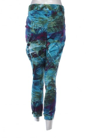 Damenhose Amisu, Größe M, Farbe Mehrfarbig, Preis 15,00 €