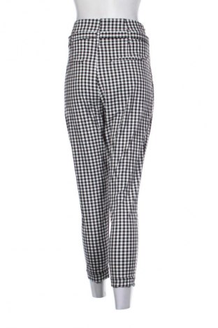 Damenhose Bershka, Größe S, Farbe Mehrfarbig, Preis 4,99 €