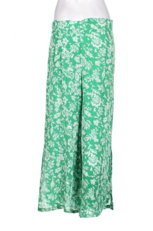 Damenhose Bershka, Größe L, Farbe Mehrfarbig, Preis € 14,83