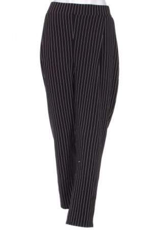 Dámské kalhoty  Boohoo, Velikost XL, Barva Vícebarevné, Cena  229,00 Kč