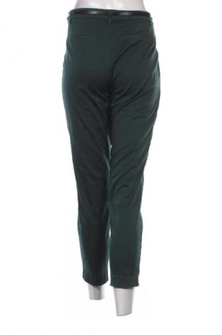 Damenhose Christian Berg, Größe M, Farbe Grün, Preis 20,99 €