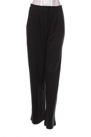 Pantaloni de femei Edited, Mărime M, Culoare Negru, Preț 316,99 Lei