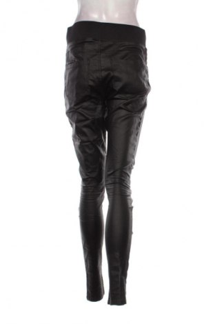 Pantaloni de femei Free Quent, Mărime L, Culoare Negru, Preț 316,99 Lei